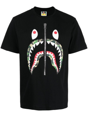 

Logo-print cotton T-shirt, A BATHING APE® Logo-print cotton T-shirt