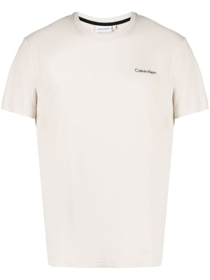 

Logo-print T-shirt, Calvin Klein Logo-print T-shirt