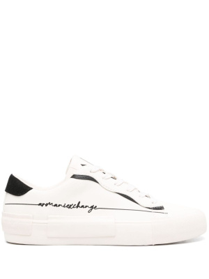 

Logo-print low-top sneakers, Armani Exchange Logo-print low-top sneakers