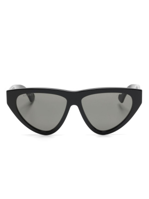 

Interlocking G cat-eye sunglasses, Gucci Eyewear Interlocking G cat-eye sunglasses