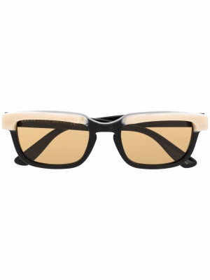 

Contrast-border rectangle sunglasses, Gucci Eyewear Contrast-border rectangle sunglasses