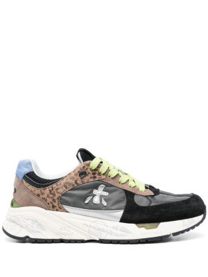 

Mase logo-patch sneakers, Premiata Mase logo-patch sneakers