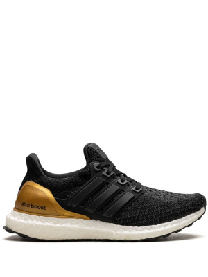 

UltraBOOST M sneakers, Adidas UltraBOOST M sneakers