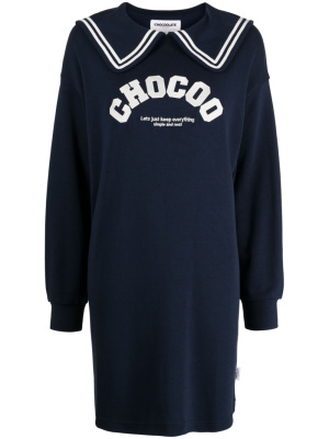 

Logo-appliqué two-tone dress, CHOCOOLATE Logo-appliqué two-tone dress