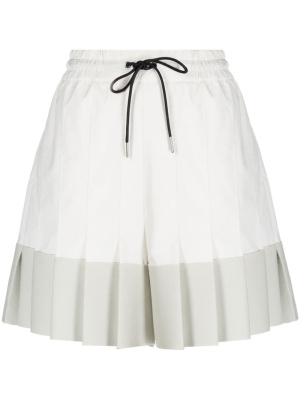 

Knife-pleated drawstring shorts, Sacai Knife-pleated drawstring shorts