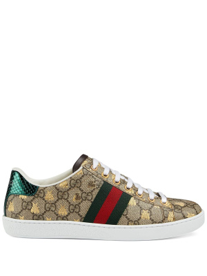 

Ace GG Supreme sneaker with bees, Gucci Ace GG Supreme sneaker with bees