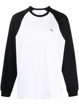 

Contrasting raglan-sleeved T-shirt, WTAPS Contrasting raglan-sleeved T-shirt