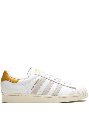 

Superstar "Kith Classics - White Mango" sneakers, Adidas Superstar "Kith Classics - White Mango" sneakers