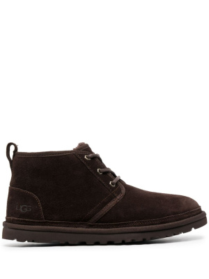 

Neumel debossed-logo leather boots, UGG Neumel debossed-logo leather boots
