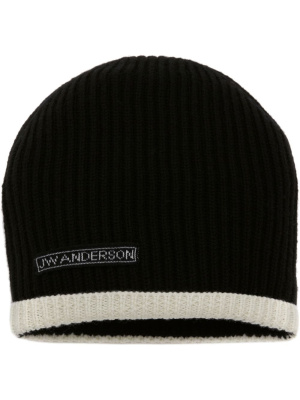 

Bumper-Tube knitted beanie, JW Anderson Bumper-Tube knitted beanie