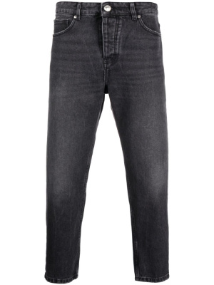 

Mid-rise cropped jeans, AMI Paris Mid-rise cropped jeans