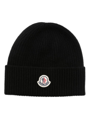 

Logo-patch ribbed-knit beanie, Moncler Logo-patch ribbed-knit beanie