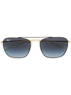 

Aviator shaped sunglasses, Ray-Ban Aviator shaped sunglasses