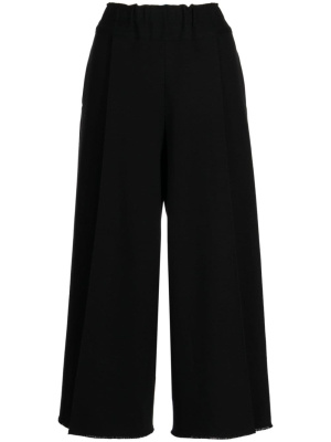 

Pressed-crease cotton blend cropped trousers, Issey Miyake Pressed-crease cotton blend cropped trousers