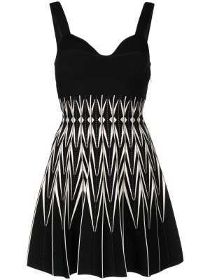 

Two-tone zig-zag print dress, Alexander McQueen Two-tone zig-zag print dress