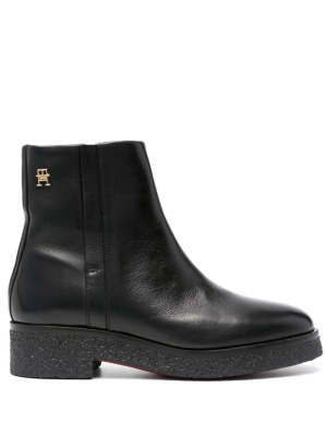 

Logo-plaque leather ankle boots, Tommy Hilfiger Logo-plaque leather ankle boots