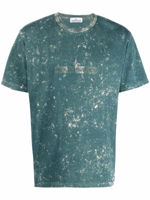 

Splatter-effect logo-print T-shirt, Stone Island Splatter-effect logo-print T-shirt