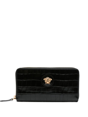 

La Medusa This continental wallet is crafted from croc-effect embossed leather and is accented by the signature La Medusa hardware featuring a spacious interior with several card slots and a, Versace La Medusa This continental wallet is crafted from croc-