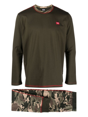 

Camouflage-print long-sleeved pajamas, Diesel Camouflage-print long-sleeved pajamas