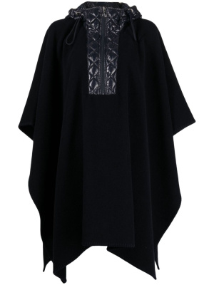 

Logo-patch felted wool cape, Moncler Logo-patch felted wool cape