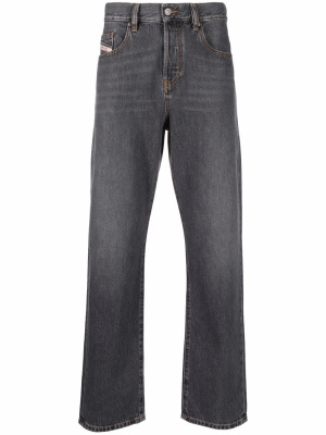 

D-Viker low-rise straight-leg jeans, Diesel D-Viker low-rise straight-leg jeans