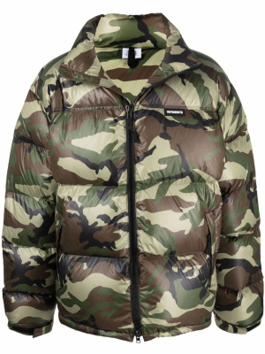

Camouflage-print Logo puffer jacket, VETEMENTS Camouflage-print Logo puffer jacket