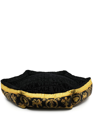 

Logo print pet bed, Versace Logo print pet bed
