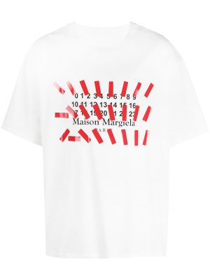 

Logo-print oversized T-shirt, Maison Margiela Logo-print oversized T-shirt