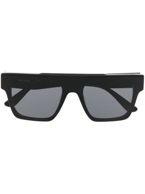 

Logo-print square-frame sunglasses, Karl Lagerfeld Logo-print square-frame sunglasses