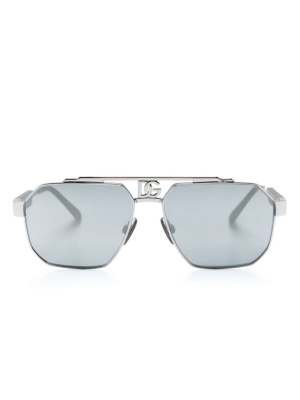

Monogram-plaque pilot-frame sunglasses, Dolce & Gabbana Eyewear Monogram-plaque pilot-frame sunglasses